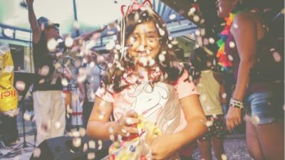 Criança no Bloco Carnavalesco Maluco Beleza